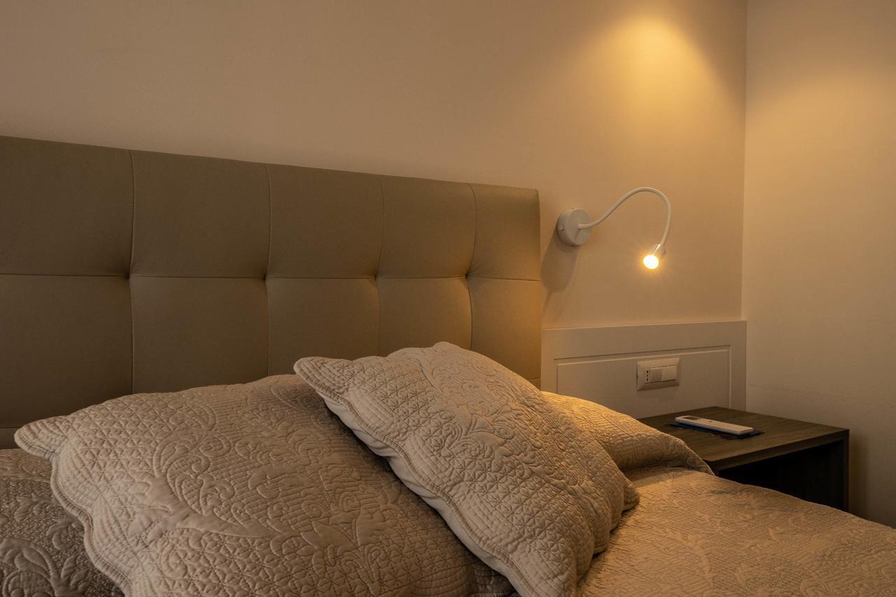 サレルノ Residenza Eleonora Bed & Breakfast エクステリア 写真